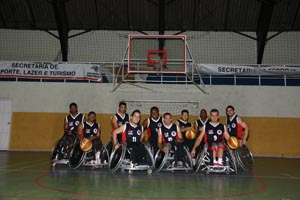 Cadeirantes da seleção para-olímpica de basquete