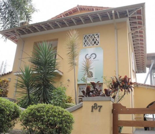 Visitas virtuais à Casa Guilherme de Almeida