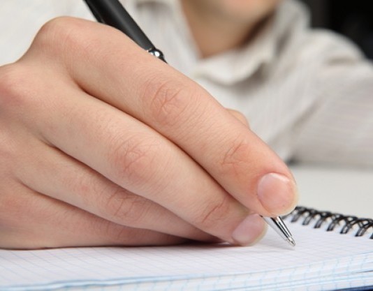 Oficina de empreendedorismo ajuda participantes a criarem seu próprio negócio