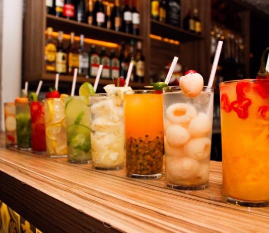 Aniversário de São Paulo com comes e bebes em dobro na Vila Madalena