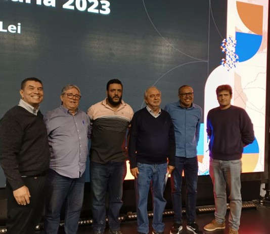 Lúcia Helena Oliveira