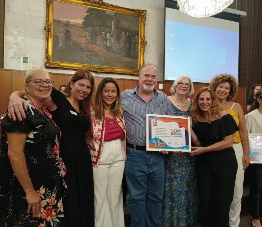 Lúcia Helena Oliveira