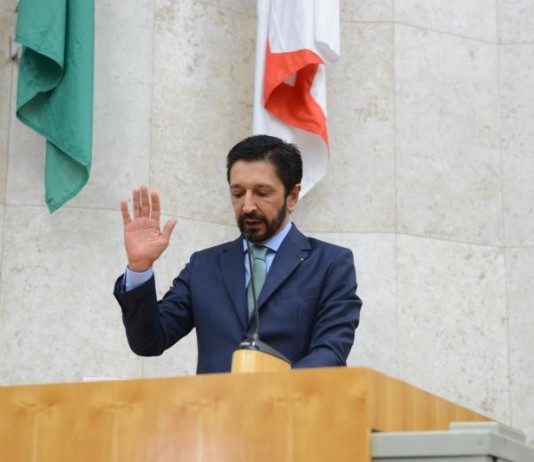 Ricardo Nunes toma posse e ressalta importância de trabalho conjunto com Legislativo