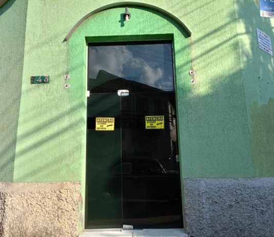 LAPA DE BAIXO:  Moradores temem que hotel desativado vire albergue
