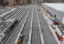 Linha 6-Laranja do Metrô recebe primeiro trem para testes