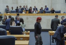 ORÇAMENTO 2026  Câmara aprova verba de R$ 137,4 bilhões