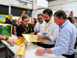 ESPECIAL CARNAVAL Prefeito acompanha treinamento de ambulantes na Bara Funda ESPECIAL CARNAVAL Prefeito acompanha treinamento de ambulantes na Bara Funda