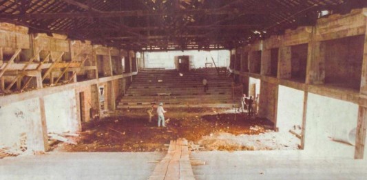 Sesc Pompeia tem visita monitorada para contar história do prédio