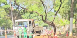 Sub Lapa entrega ‘sarjetão’ na Rua Laurindo de Brito