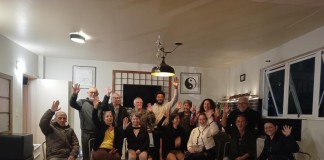 Encontro da Sociedade Amigos da Hamburguesa apresenta novo administrador