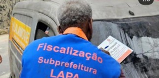 Sub Lapa faz ação para fiscalizar veículos abandonados