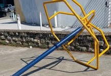 Playground da Praça São Crispim é alvo de vandalismo constante Playground da Praça São Crispim é alvo de vandalismo constante