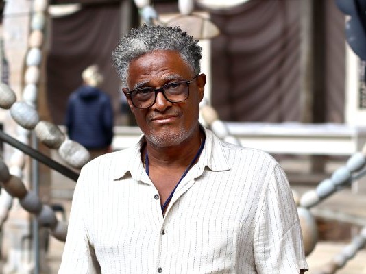 Sesc Pompeia apresenta obras de Jorge dos Santos
