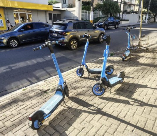 Patinetes elétricos de aluguel “invadem” Lapa e região Patinetes elétricos de aluguel “invadem” Lapa e região